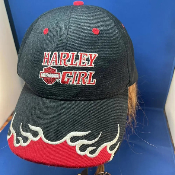 Harley Davidson Women's Cap - Harley Girl with Flame Design - Picture 3 of 6